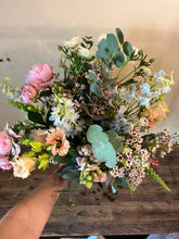 Indlæs billede til gallerivisning Luftig Grøftekantsbuket