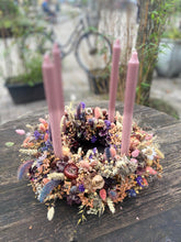 Indlæs billede til gallerivisning Pastel Evighed Adventskrans med stagelys
